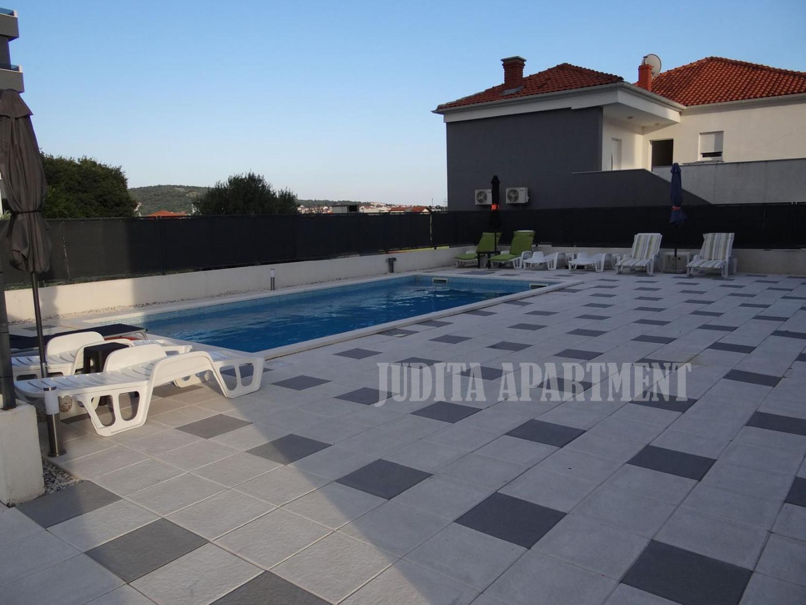 Judita Τρογκίρ Εξωτερικό φωτογραφία